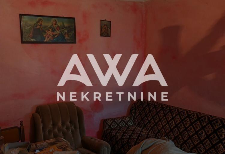 Kuća 229m2, plac 9ar za adaptaciju ili rušenje