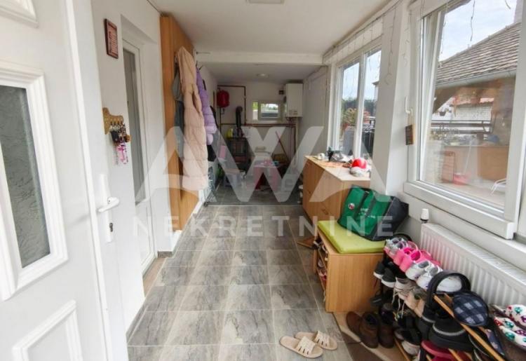 Apatin – Prizemna četvorosobna kuća | 123 m² | Plac 611 m²