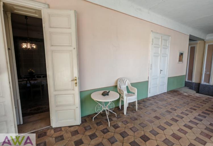 Na prodaju autentična starogradska kuća – centar Apatina