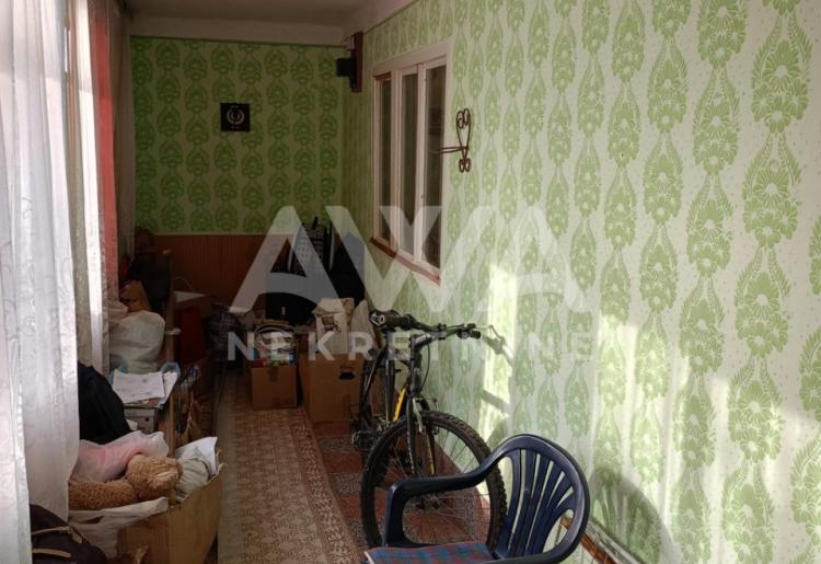 Sonta. Prizemna kuća 109m2, plac 281m2