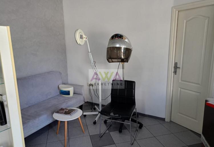 Apatin – Poslovni prostor 50m² u blizini škole