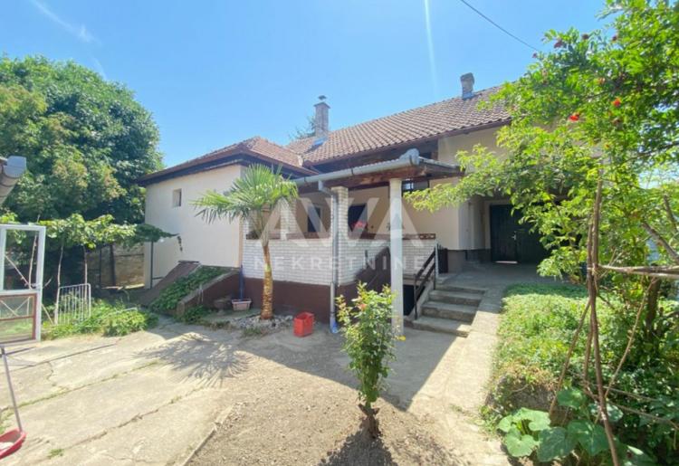 Apatin. Kompletno nameštena kuća od 108 m² na placu od 540 m²