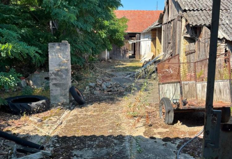 Kupusina – porodična kuća sa velikim placem od 2.089 m²