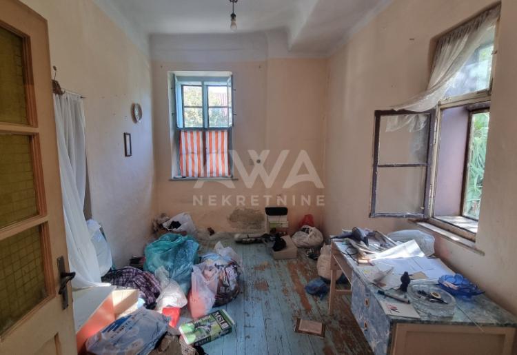 Apatin – porodična kuća 147m² na uglu dve ulice