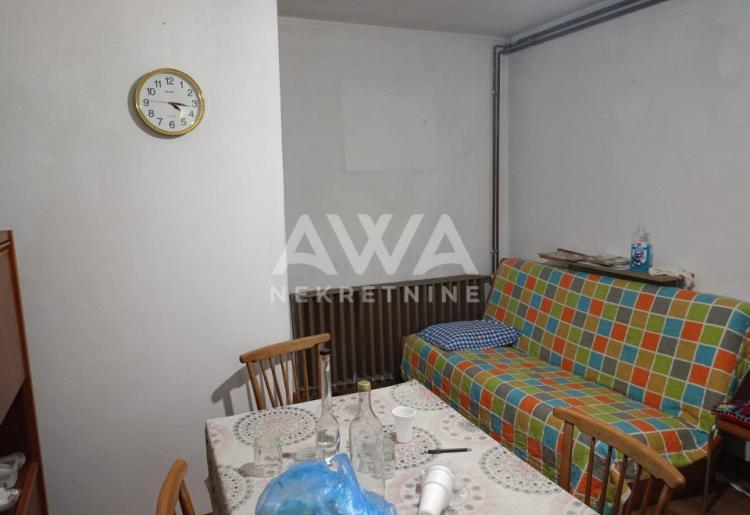 Starogradska kuća 153m2, plac 22ar
