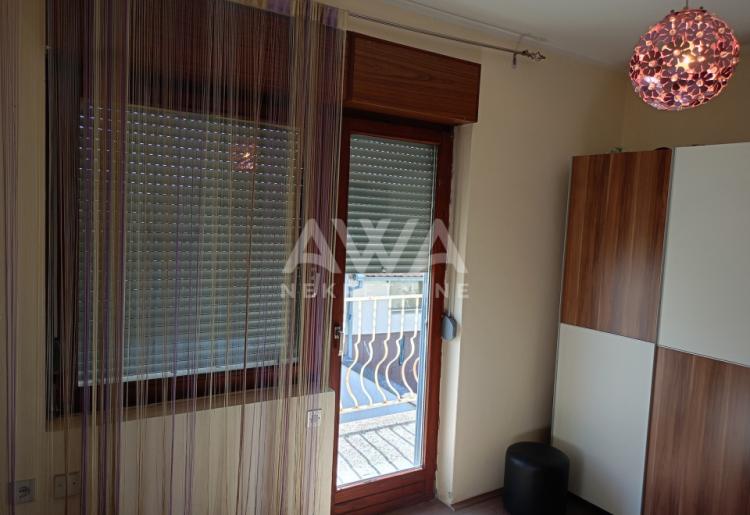 Apatin, Kuća spratnica 87 m2, plac 442 m2
