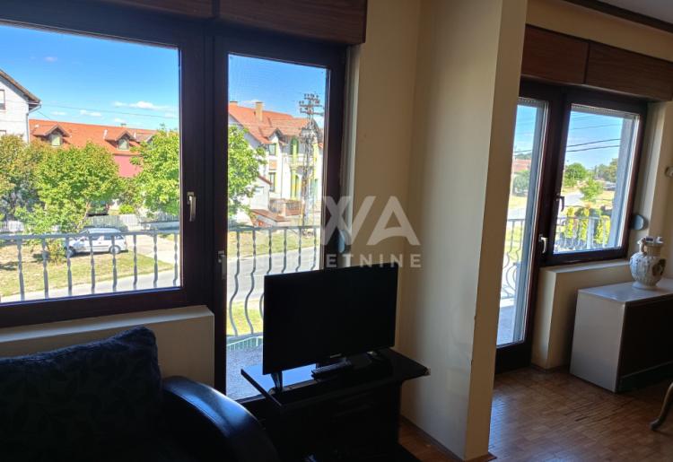 Apatin, Kuća spratnica 87 m2, plac 442 m2